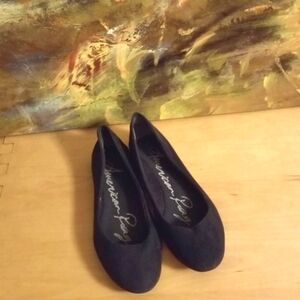 Ballet flats. Size 11.